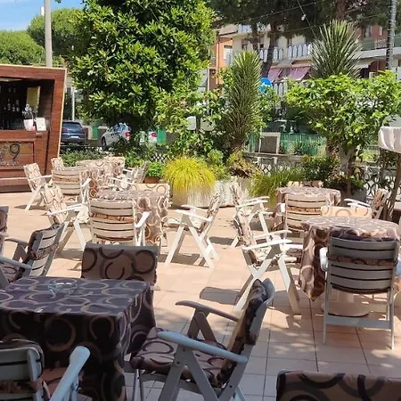 Adele 3* Bellaria-Igea Marina