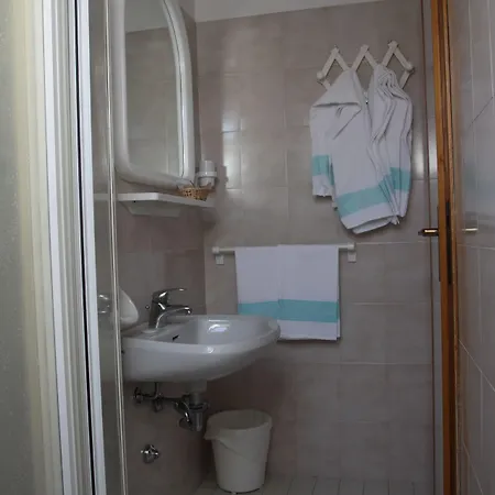 Hotel Adele