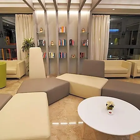 Otel Adele 3*