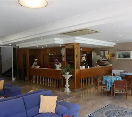 Adele 3* Беллария-Иджеа-Марина